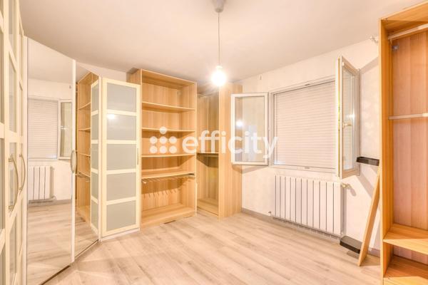 Maison 7 pièces - 240 m² Exclusivité efficity