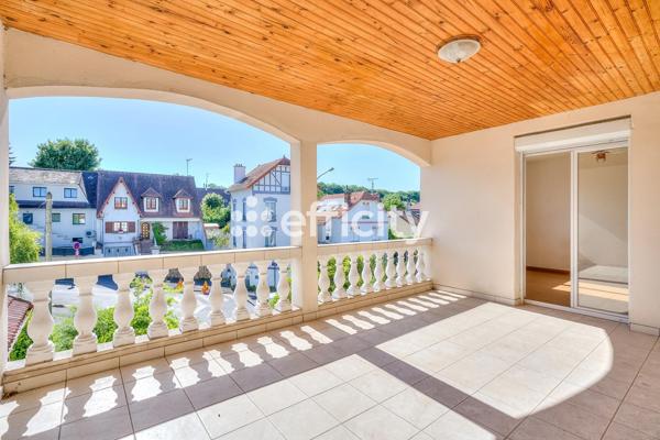 Maison 7 pièces - 240 m² Exclusivité efficity