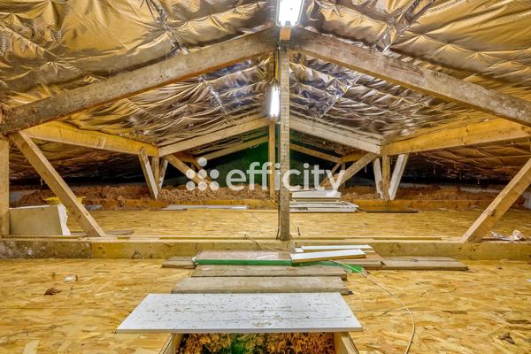 Maison 7 pièces - 240 m² Exclusivité efficity