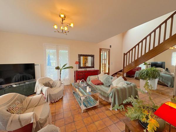 BOURRAN- Maison familiale avec appartement indépendant