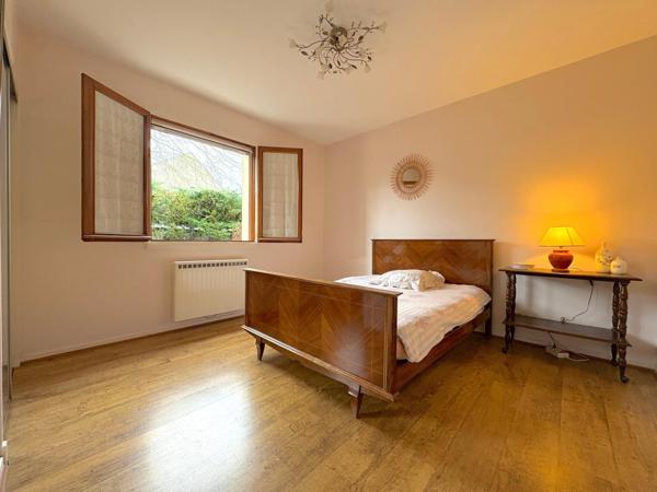 BOURRAN- Maison familiale avec appartement indépendant