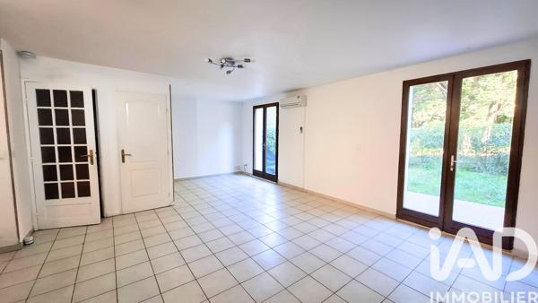 Maison à vendre 5 pièces 83 m² Rochefort-du-Gard