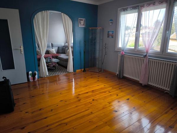 Jolie maison à vendre sur 500 m2 de terrain