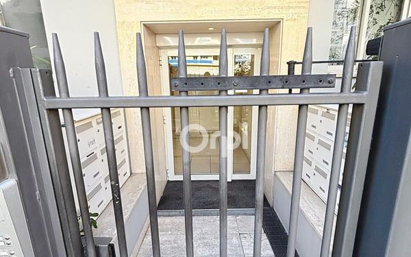 Appartement à vendre    2 pièces • 45 m2 Juan-les-Pins - Antibes