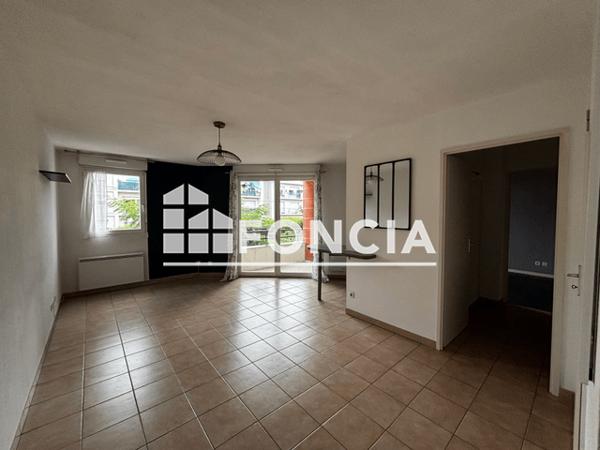 Location Appartement 2 pièces 47.9 m² - Agen 47000