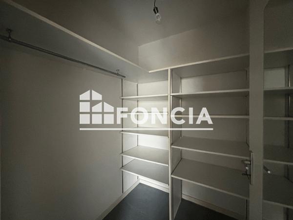 Location Appartement 2 pièces 47.9 m² - Agen 47000