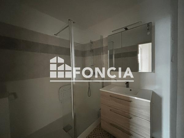 Location Appartement 2 pièces 47.9 m² - Agen 47000