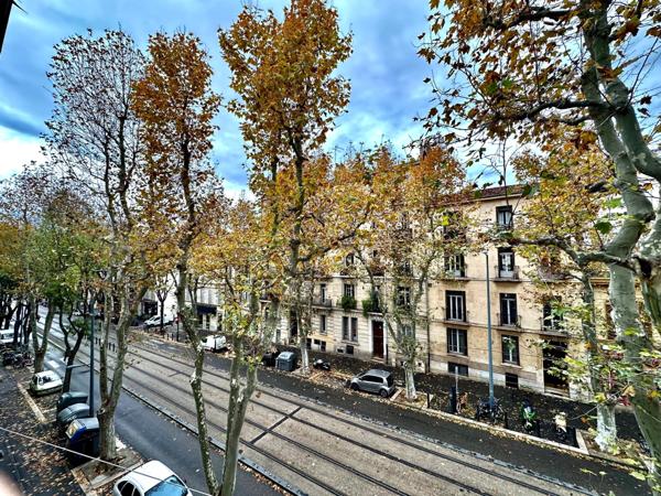 Marseille 4ᵉ – Boulevard Chave : charmant T1/2 lumineux de 31 m²