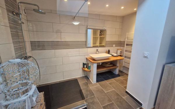 Maison à vendre    5 pièces •  Villesèquelande