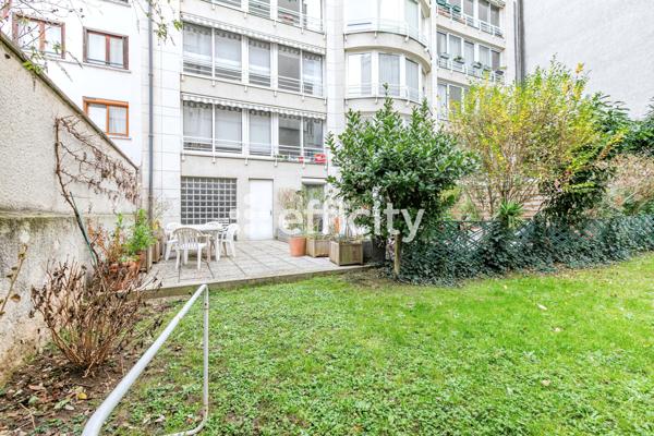 Appartement 1 pièce - 43 m² Exclusivité efficity