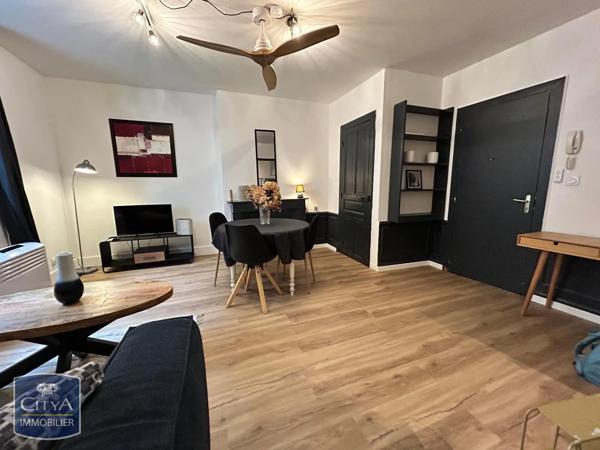 Appartement à louer 2 pièces 40.97m²