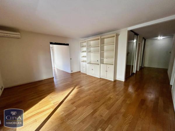 Appartement à louer 3 pièces 73.89m²