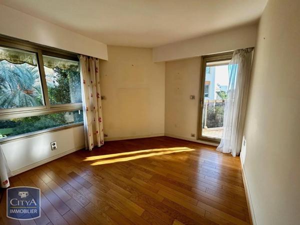 Appartement à louer 3 pièces 73.89m²