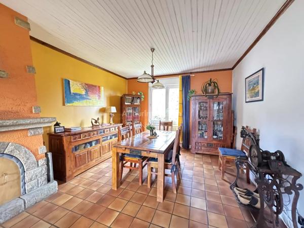 Vente                                                      Maison
                        
                     6 pièces                      109 m2                     à Brech