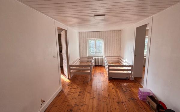 Maison à vendre    8 pièces • 347,78 m2 Chessy