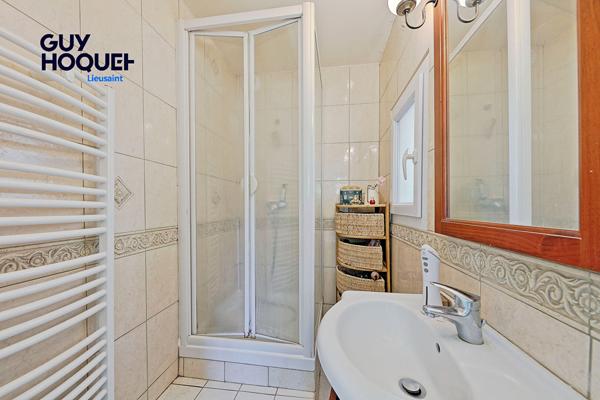 Maison 135 m² à vendre à Lieusaint - 6 pièces, 4 chambres dont une au RDC !