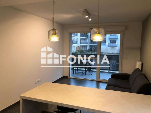 Location Appartement 2 pièces 43.68 m² - 76 RUE DE LA VERSOIX Ferney Voltaire 01210