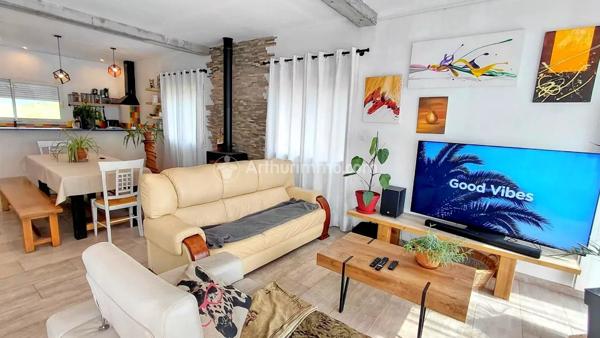 Vente Maison de village 5 pièces 121 m2 à Burlats