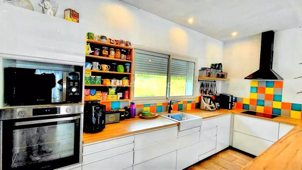 Vente Maison de village 5 pièces 121 m2 à Burlats