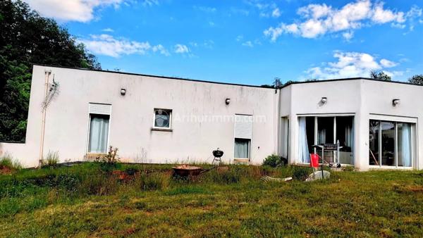 Vente Maison de village 5 pièces 121 m2 à Burlats