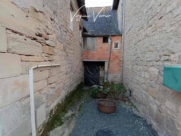 Bien immobilier à vendre 4 pièces de 100 m²
