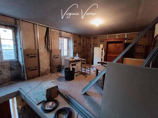 Bien immobilier à vendre 4 pièces de 100 m²