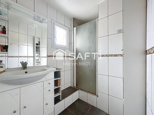 Au calme et agréable, proche commerces et écoles