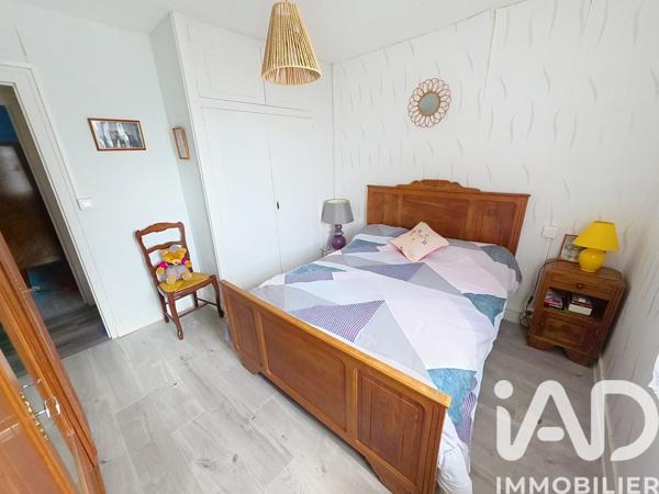 Maison à vendre 4 pièces 74 m² Chazelles