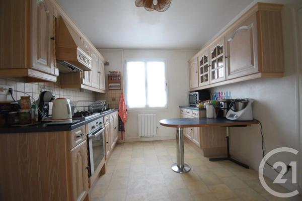 Appartement T2 à vendre  2 pièces - 55,03 m 2   VICHY  - 03