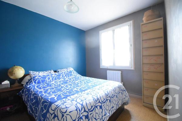 Appartement T2 à vendre  2 pièces - 55,03 m 2   VICHY  - 03