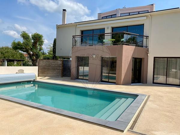 Maison  de luxe en vente - Charente-Maritime - 17