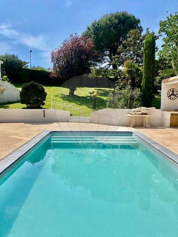 Maison  de luxe en vente - Charente-Maritime - 17