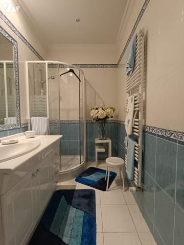 VENTE EN IMMO-INTERACTIF® : APPARTEMENT T3 - Menton - Alpes-Maritimes (06)