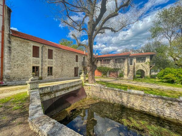 17200 royan DOMAINE DE CHARME