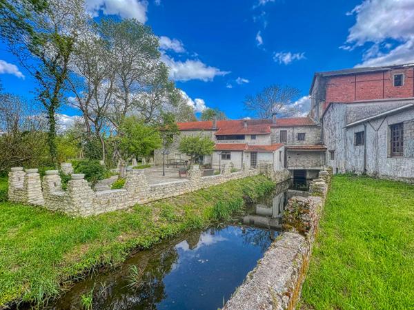 17200 royan DOMAINE DE CHARME