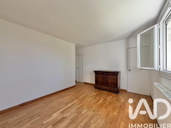 Maison à vendre 9 pièces 185 m² Saint-Germain-lès-Corbeil