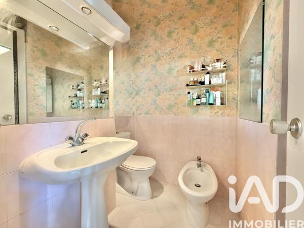 Maison à vendre 9 pièces 185 m² Saint-Germain-lès-Corbeil