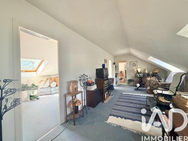 Maison à vendre 9 pièces 185 m² Saint-Germain-lès-Corbeil