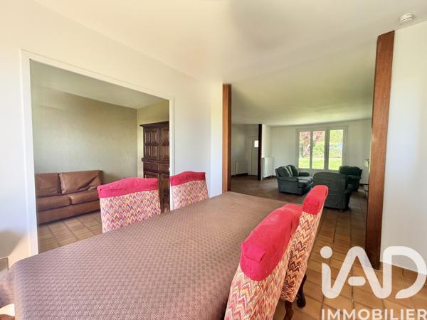 Maison à vendre 9 pièces 185 m² Saint-Germain-lès-Corbeil