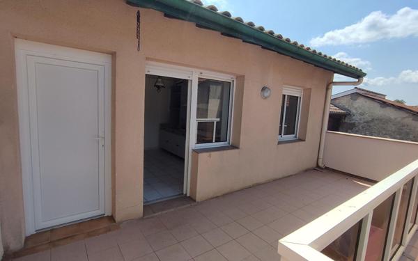 Appartement à vendre    2 pièces •  Peyrehorade