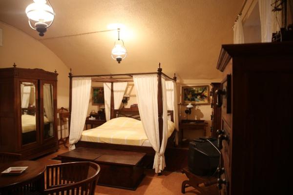 Maison à Castres, 81100 - 26 pièces 941m²