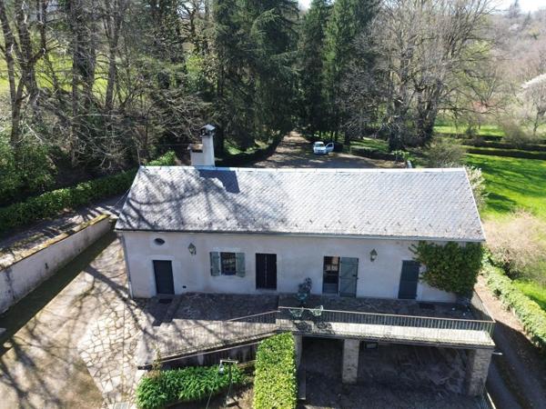 Maison à Castres, 81100 - 26 pièces 941m²