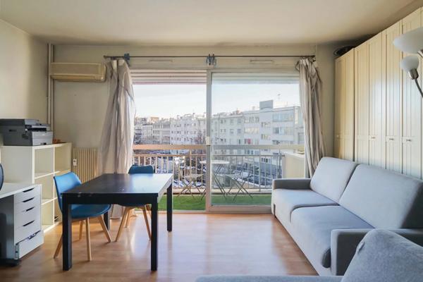 Studio Neuilly-sur-Seine - PONT DE NEUILLY