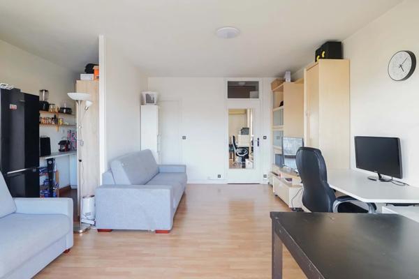 Studio Neuilly-sur-Seine - PONT DE NEUILLY
