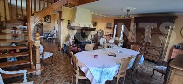 maison/villa 7 pièce(s) 150 m2