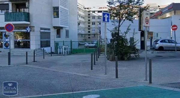 Parking à louer Marseille 5e Arrondissement (13005)