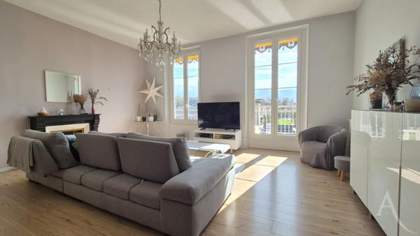 Appartement Grenoble 4 pièce(s) 118.57 m2