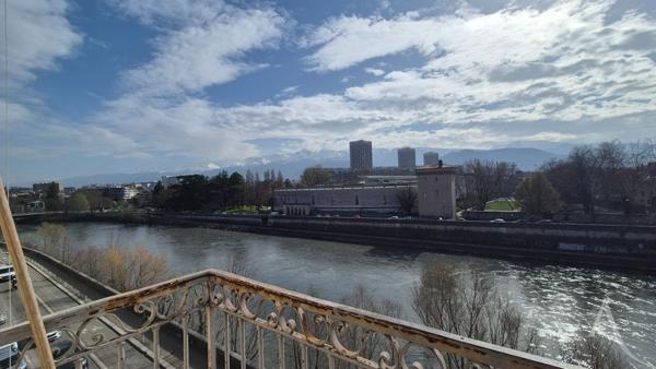 Appartement Grenoble 4 pièce(s) 118.57 m2