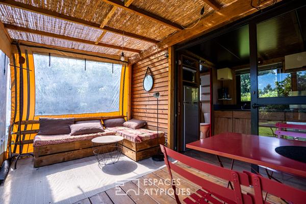 Belle maison à ossature bois au sein d’un domaine de 16 000 m² et de son verger