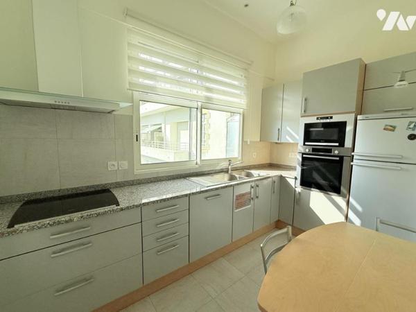 A VENDRE 56 VANNES LIBERATION APPT T4 DE CARACTERE 104 m² GARAGE CAVE